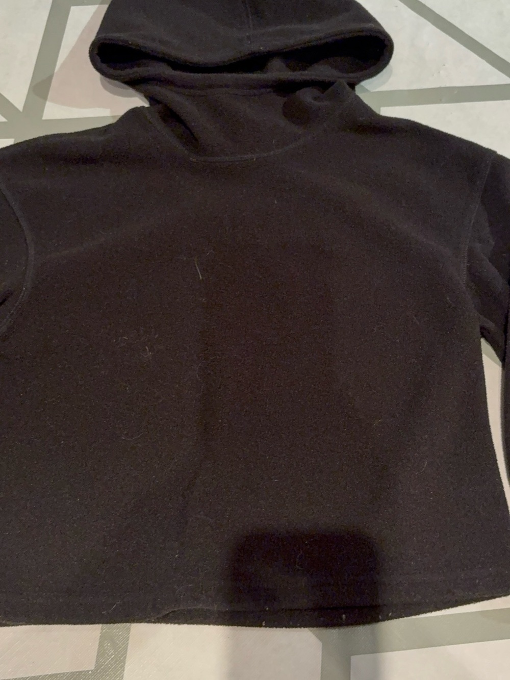 3/15$ old navy Black Hooded Pullover Sweatshirt